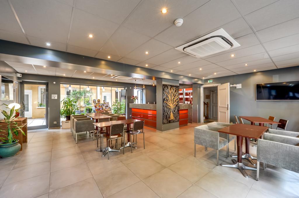 Hotel Jade Aulnay-sous-Bois Εξωτερικό φωτογραφία
